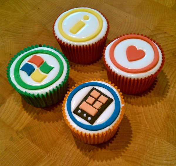 WPUG cup cakes
